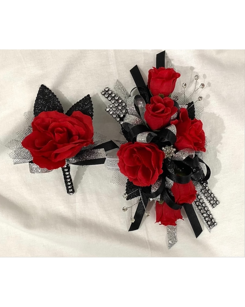 Red Rose Corsage and Boutonniere Set in Randallstown MD - Tropical  Arrangements, image size:800x1000