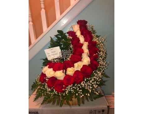ASQ06 Flower Arrangement