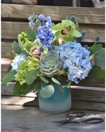 Seaside Dream Flower Arrangement