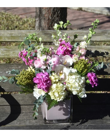 Spring Dreamer Flower Arrangement