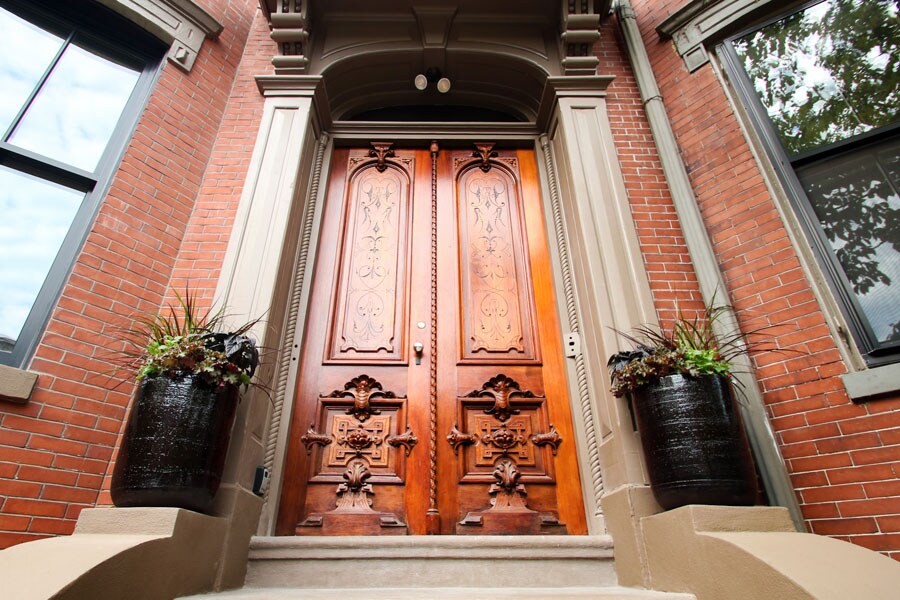 South End Brownstone Gallery Winston Flowers