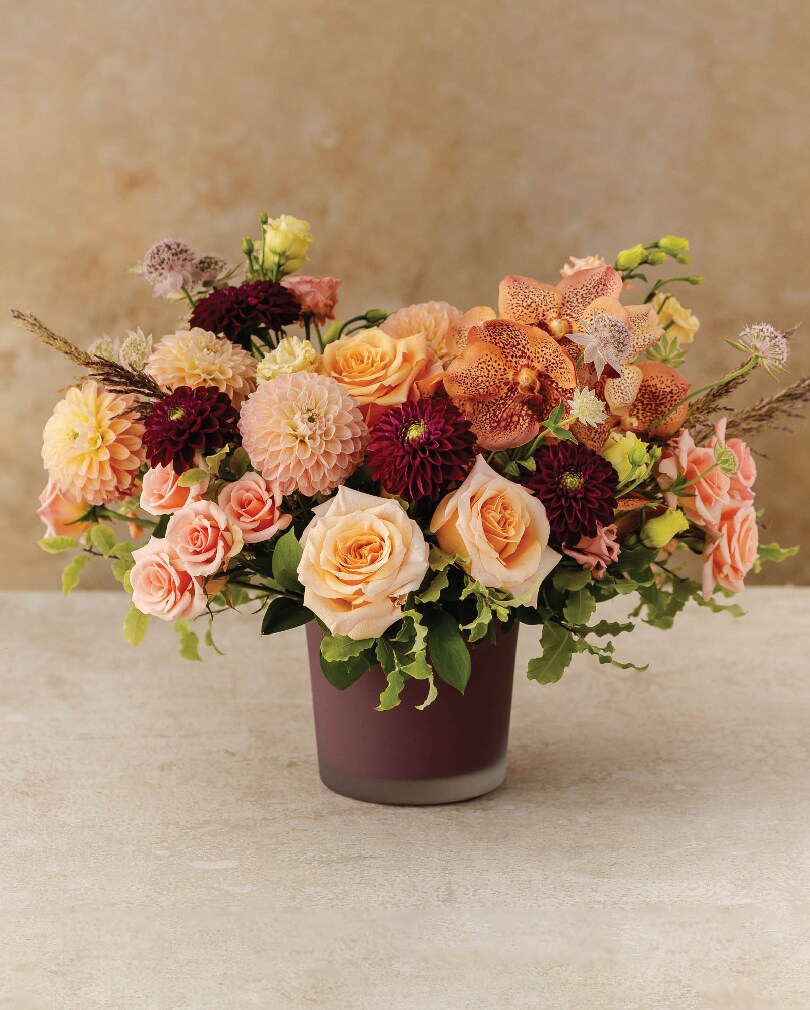 Garden Berry - Deluxe Flower Arrangement
