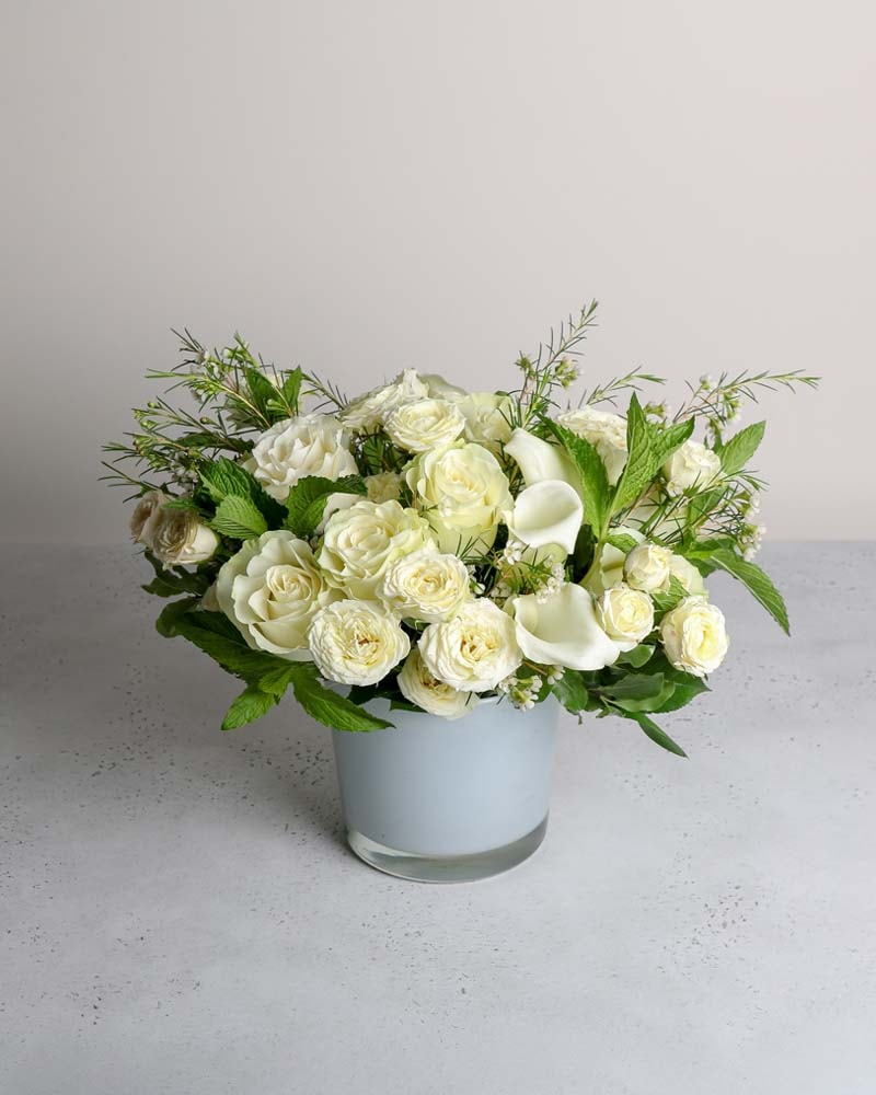 White Classic Large in Boston MA Winston Flowers