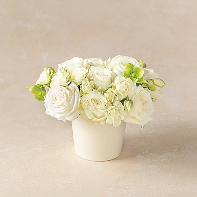 Serene Snow Flower Arrangement