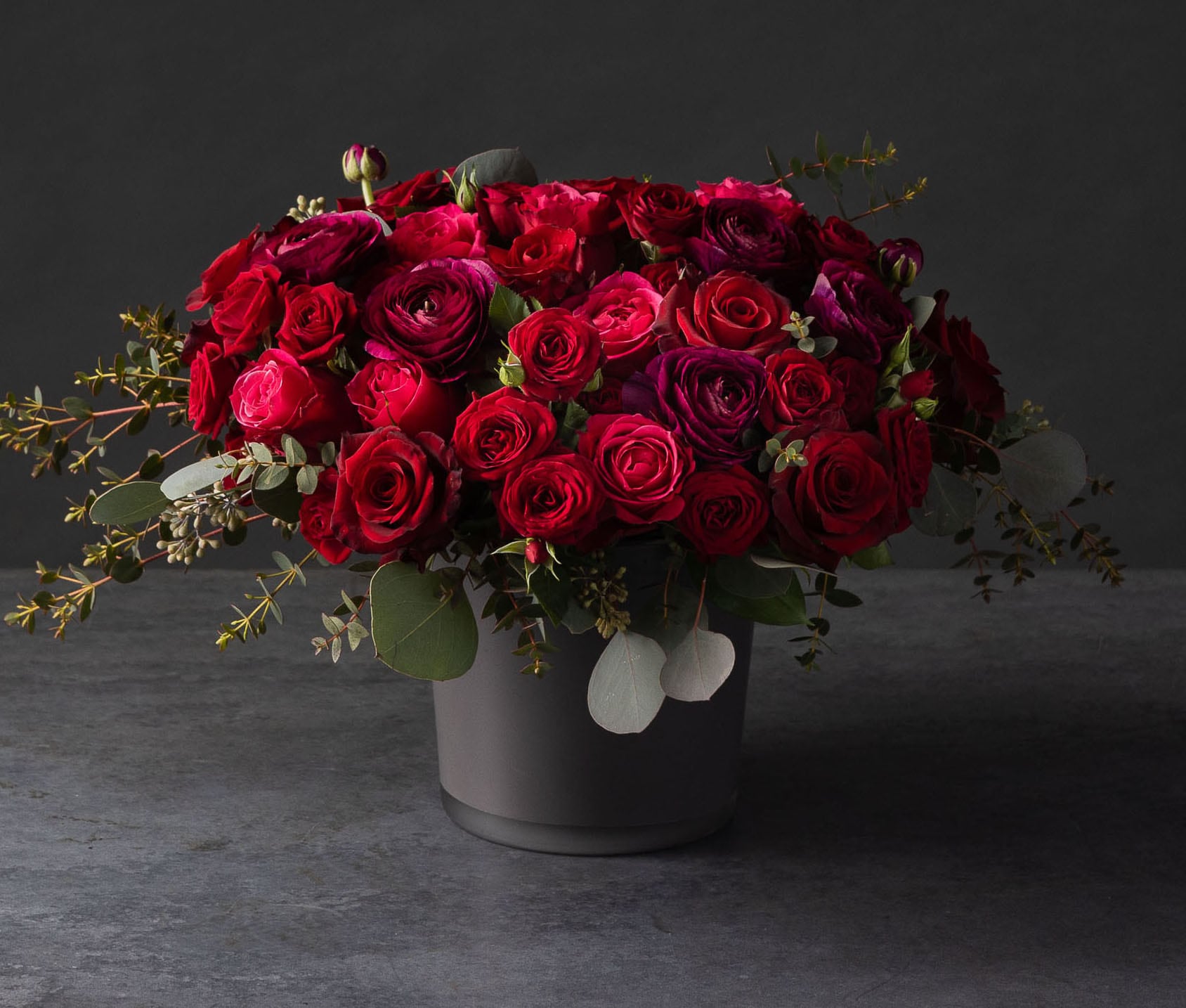 Pink and Red Spray Roses Luxury Box