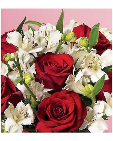 The FTD® Holiday Florist Designed Bouquet - Large Flower Arrangement