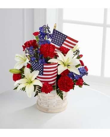 The FTD® American Glory™ Bouquet Flower Arrangement