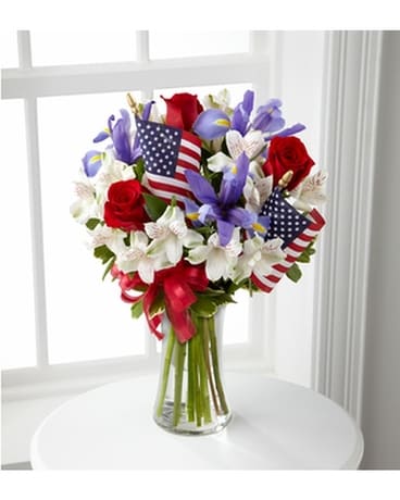 The FTD® Unity™ Bouquet Flower Arrangement