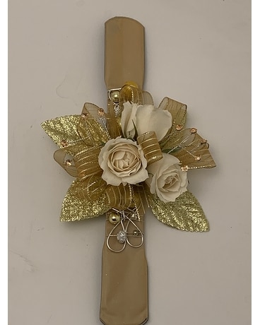 Snap Bracelet Corsage - Gold Flower Arrangement