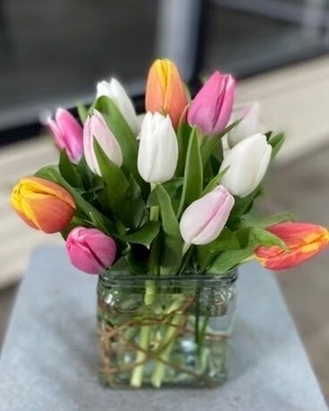 Tulip Bouquet Flower Arrangement