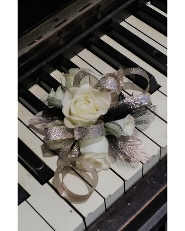 Black Tie Corsage