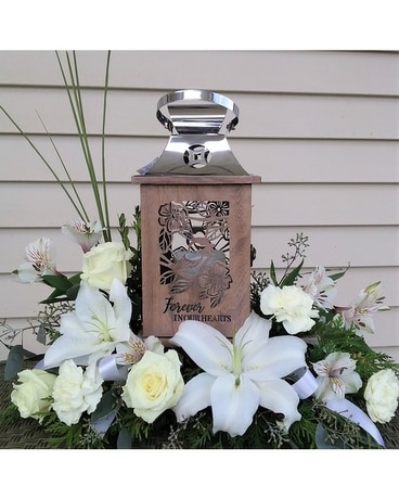 Memory Lantern Sympathy Arrangement