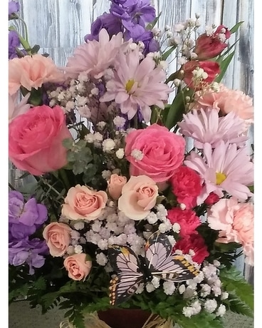 Farm Fresh Pastel Mix Flower Arrangement