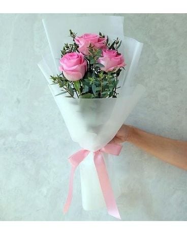 1/2 Dozen Rose Bouquet Flower Arrangement