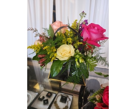 Diva Purse Flower Arrangement