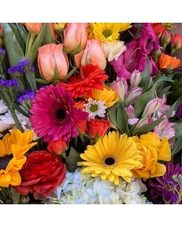 Floral Arrangement - Designers Choice Flower Arrangement