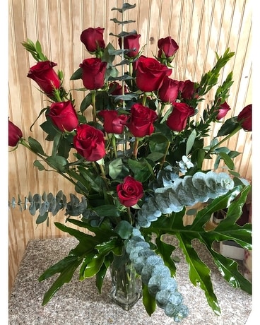 Two dozen roses Flower Arrangement