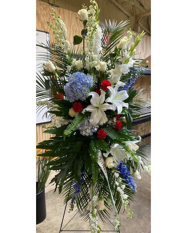Salute Wreath