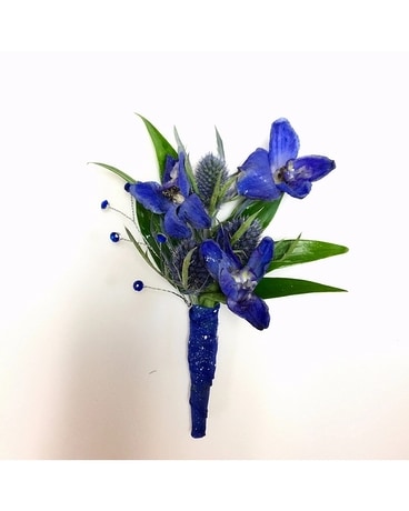 Surf Boutonniere Flower Arrangement