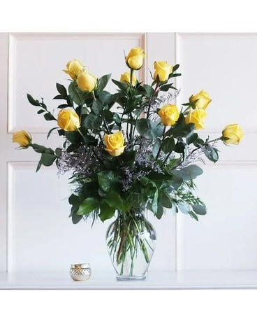 12 Premium Long Stem Yellow Roses Flower Arrangement