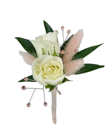 Darling Boutonniere Boutonniere