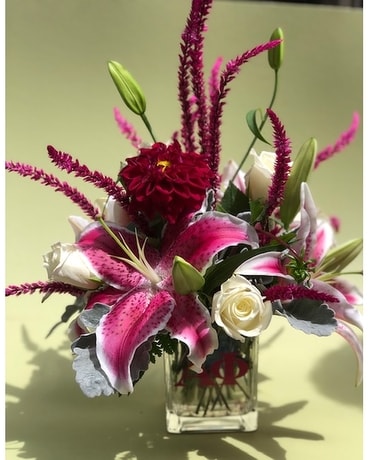 Example Alpha Phi Custom Arrangement Flower Arrangement