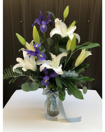 Example Traditional KKG Arrangement Flower Arrangement