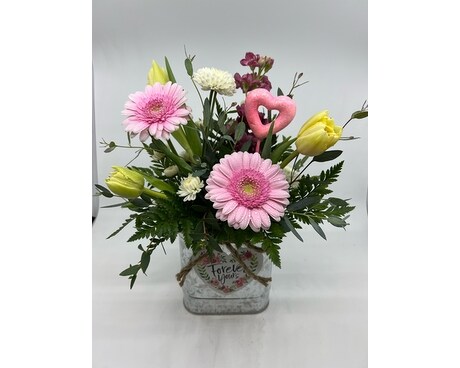 Valentine 07 Flower Arrangement