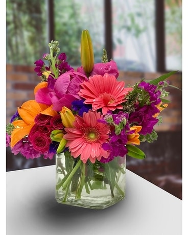 Springtime Compact Dazzler Flower Arrangement