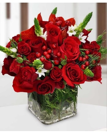 Christmas Spirit Flower Arrangement