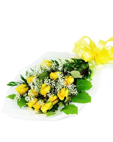 Perfect Wrapped Long-Stemmed Yellow Roses Flower Arrangement