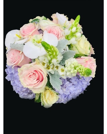 The Cushman Flower Arrangement