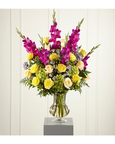 LOVELINESS™ ARRANGEMENT Flower Arrangement