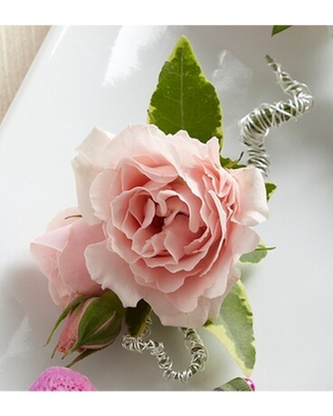 PINK SPRAY ROSE BOUTONNIERE Flower Arrangement
