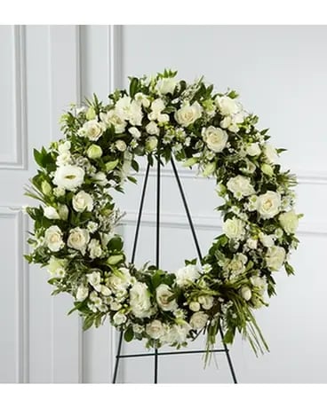 SPLENDOR™ WREATH Flower Arrangement