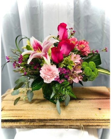 Strawberry Lime Flower Arrangement
