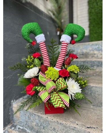 Christmas Cheer Flower Arrangement