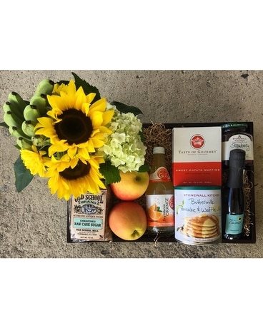 Breakfast in Bed Gift Basket