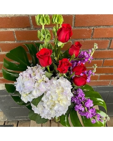 Classical Styles Flower Arrangement