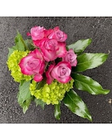 Standard - 4 roses size,  inches height and  inches wide.