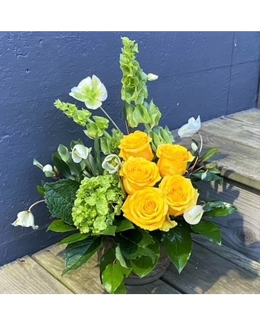 Here Comes the Sun Flower Arrangement