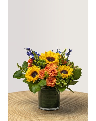 Daytime Flower Arrangement