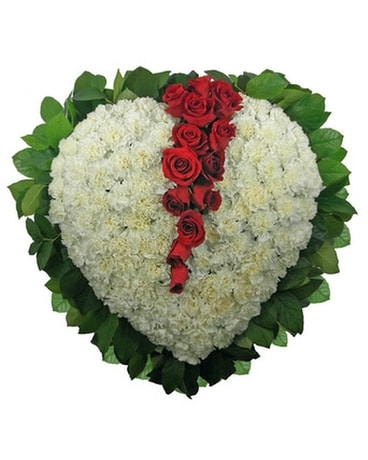 Broken Heart Wreath in Tamarac, FL - JE Flowers