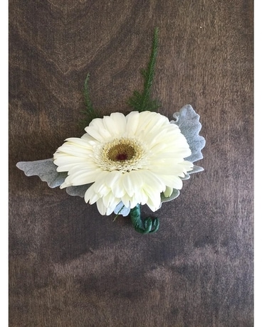 Gerbera Daisy Boutonniere Boutonniere