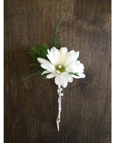 Daisy Boutonniere Boutonniere