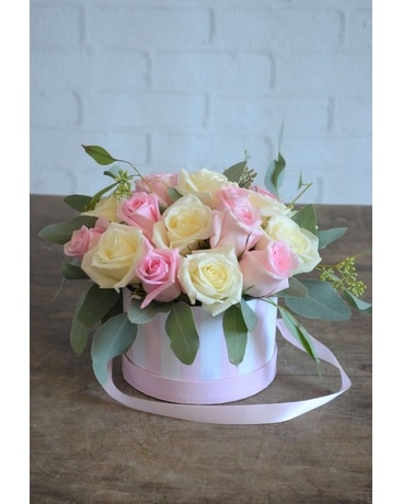 Rose Flower Box Bouquet