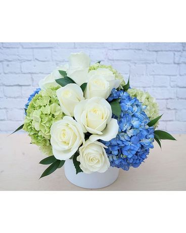 Heavenly Flower Arrangement
