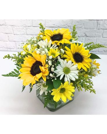 Sunny Skies Flower Arrangement