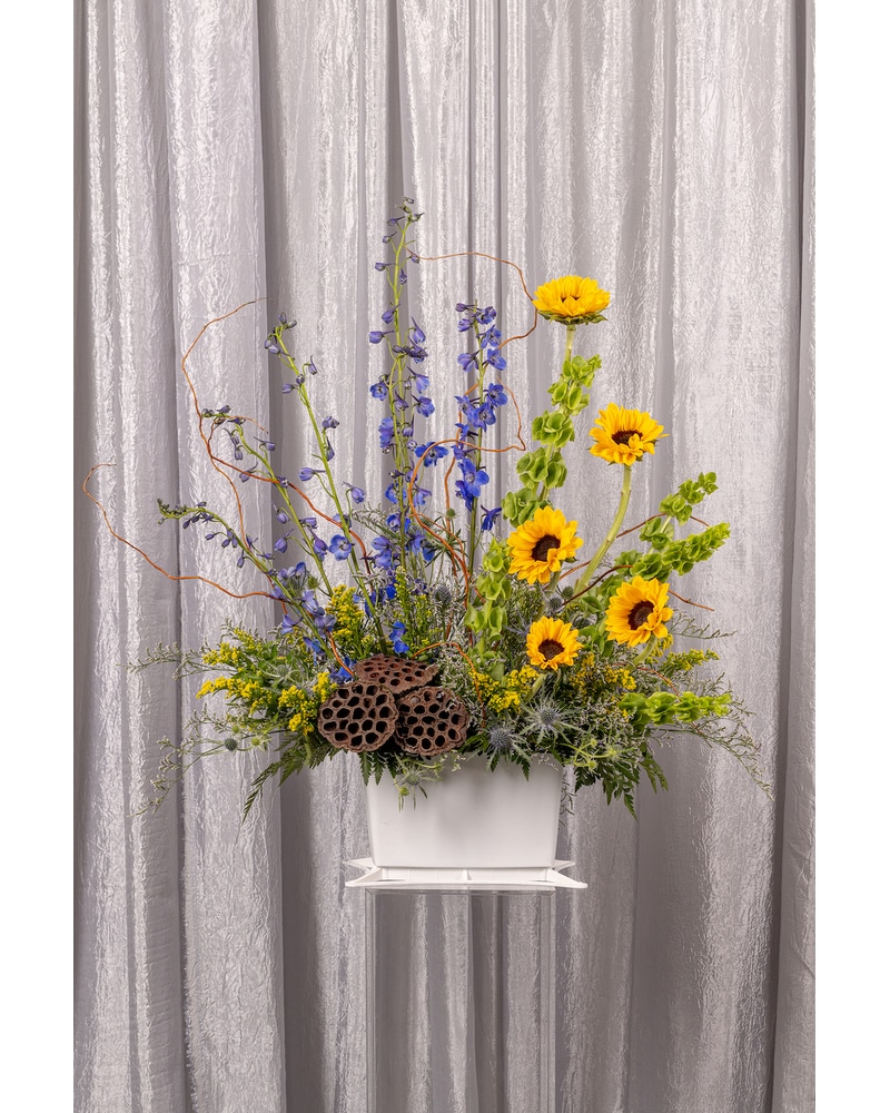 Solace Sun Deluxe Basket - Naples, FL | Naples Flowers