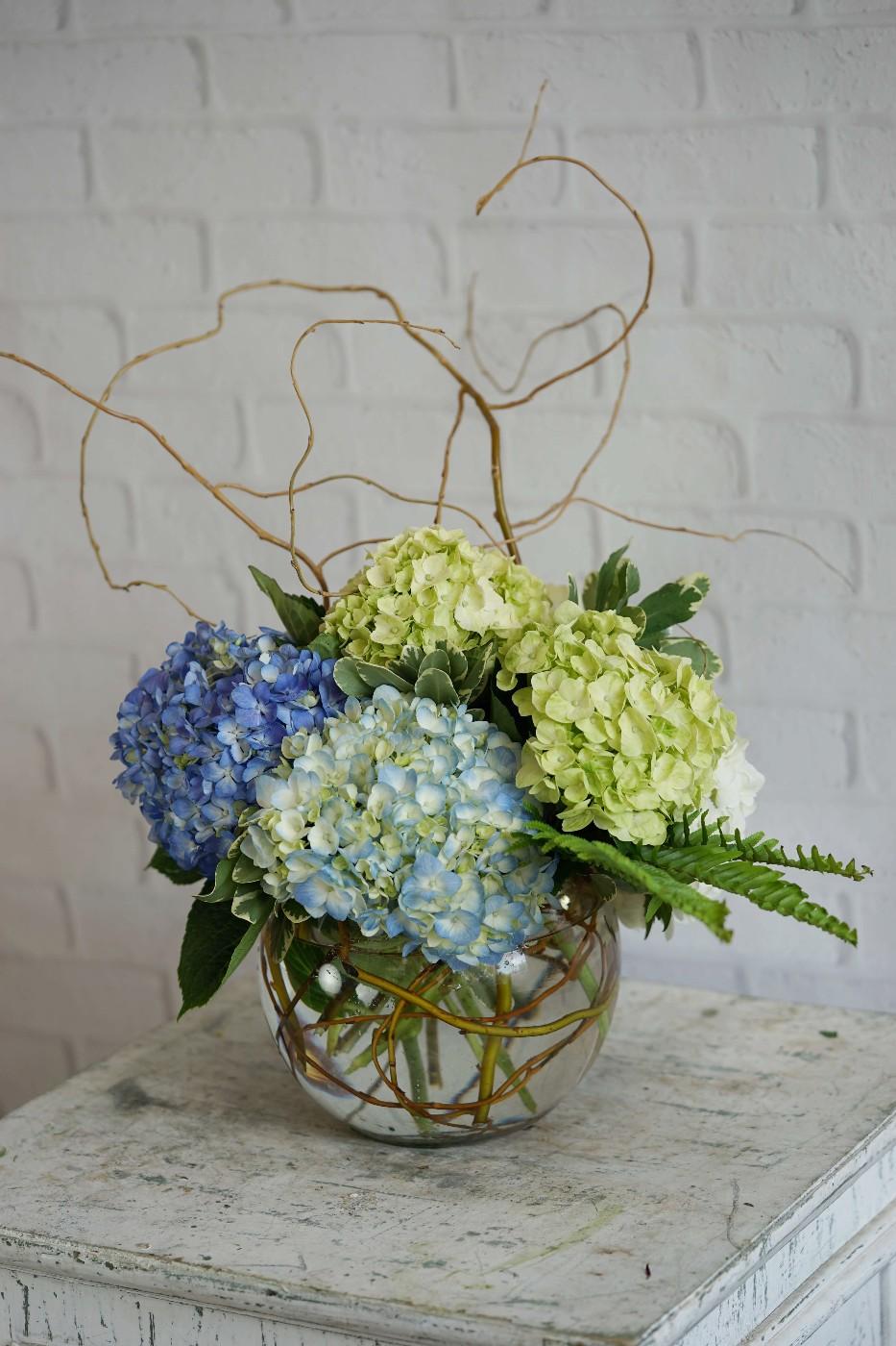 Pin by Katalin Votyku on növények Spring floral, Florist